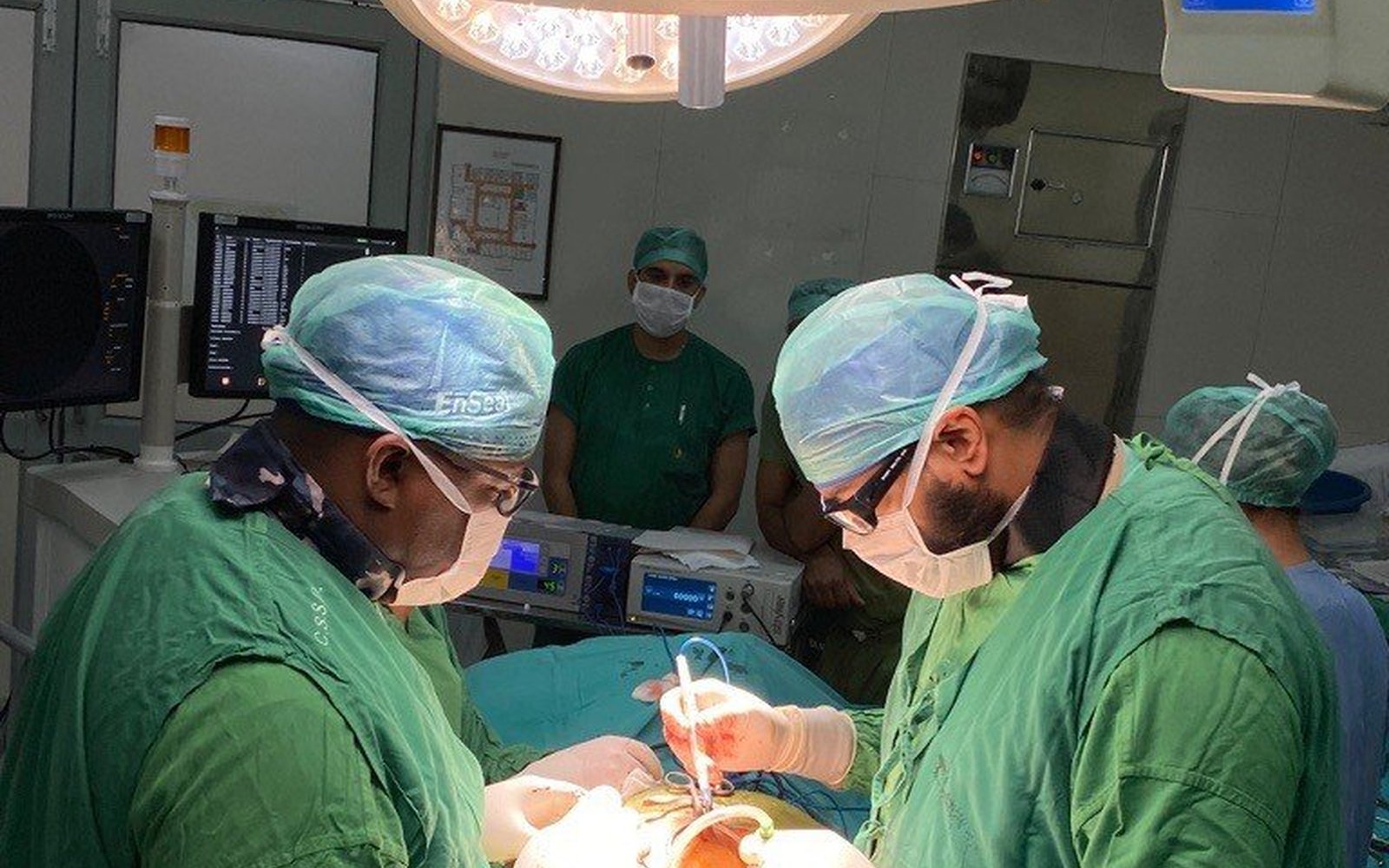 Seva Spine surgeons performing Kajal's spine surgery in India, 2019